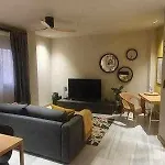 Apartamenticos 98 *