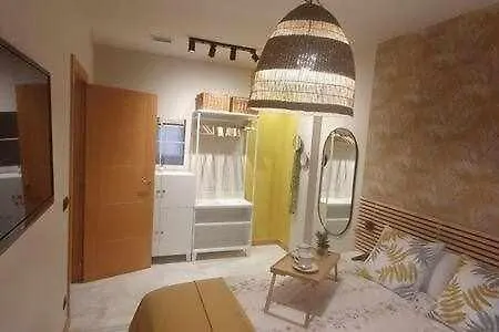 Apartamenticos 98 *